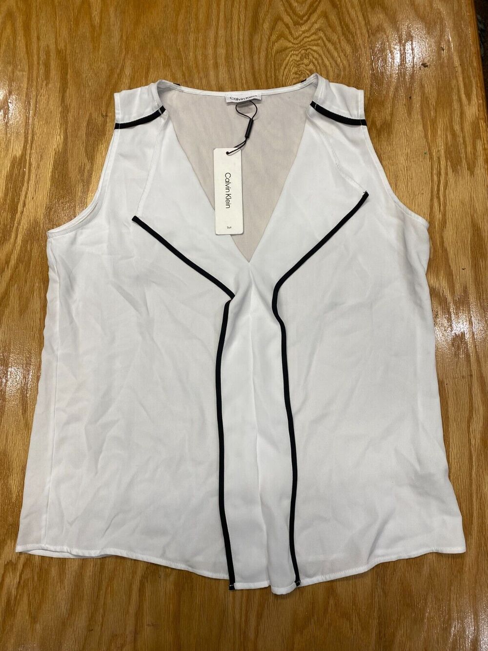 Calvin Klein Blouse Top Womens Large White Sleeveless V-Neck Piped-Trim Top B61